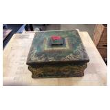 HAND PAINTED WOOD BOX W/ LRG COLL OF BUTTONS