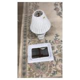WICKER TABLE LAMP & WICKER FRAMED MIRROR