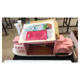VINTAGE SHOWBOAT W/ ACCESSORIES