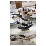 COW HORN MDL CLIPPER SAILING SHIP