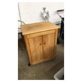 WOOD KITCHEN ISLAND