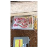 ASST. HOOKS & TOOLS
