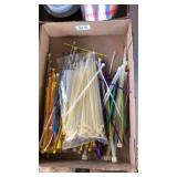 FLAT OF ZIP TIES