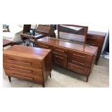 STATTON FURN. MID CENTURY BEDROOM SET