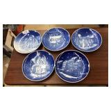 5 BING & GRONDAHL CHRISTMAS PLATES