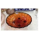AMBER CARNIVAL GLASS BOWL W/ HARVEST PATTERN