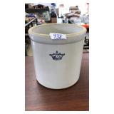 VINTAGE STONEWARE CROCK 1 GALLON