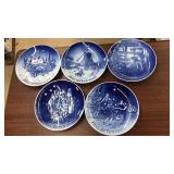 5 BING & GRONDAHL CHRISTMAS PLATES