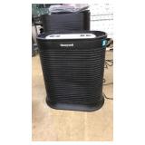 HONEY WELL AIR PURIFER