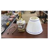 VINTAGE MARYLAND TOBACCO JAR CONVERTED TABLE LAMP