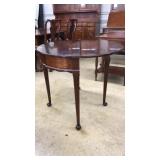 STATTON FURNITURE SOLID CHERRY GATE LEG TABLE
