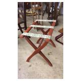 LUGGAGE RACK STAND