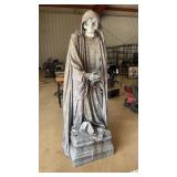 GRIM REAPER 71' ON STAND
