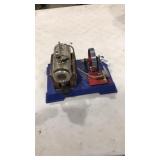 OPERATING TOY STEAM ENGINE