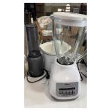 OSTER BLENDER, CROCK POT NO LID, BLENDER