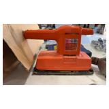 B&D DUAL ACTION SANDER