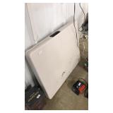 6 FT FOLDING LIFETIME TABLE