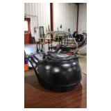CAST IRON KETTLE WITH LID & HANDLE
