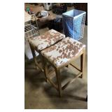 (2) HAYDEN STOOL, UTTER MADNESS PALIMINO