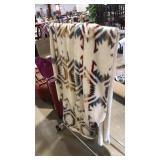 PENDLETON BLANKET, SOUTHWESTERN AZTEC PATTERN