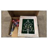 FRAMED HANDMADE BROOCH CHRISTMAS TREE W/DECOR