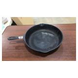 WAGNER WARE 10' CAST IRON SKILLET