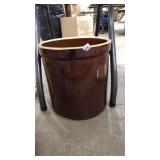 STONEWARE SALT GLAZED BROWN CROCK