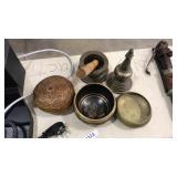 LOT OF ASST BRASS & COLLECTIBLES