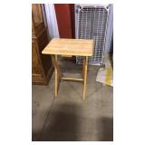 WOOD TV TRAY STAND
