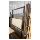 QUEEN SIZE BEDFRAME