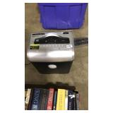 AMAZON BASICS PAPER SHREDDER