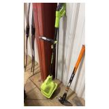 EARTHWISE BATTERY OPERATED TILLER