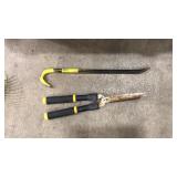 RAKE, LOPPERS, PRY BAR