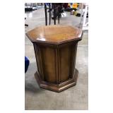 HEXIGON WOOD SIDE TABLE