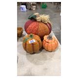 3 PC PUMPKIN DECOR