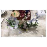 FAUX BEADED FLOWERS & STONE CARVED FLOWERS