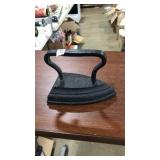 CAST IRON SAD IRON NO. 8