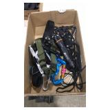 FLAT OF CARABINER CLIPS