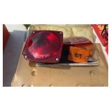 TRAILER LIGHT REPAIR KIT