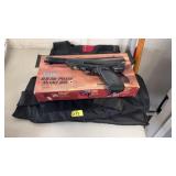 DAISY BB AIR PISTOL MODEL 188 & KEVLAR VEST