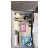 JACQUELINE KENNEDY HEIRLOOM BRIDE DOLL IN BOX