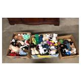 LARGE COLLECTION OF BEANIE BABIES