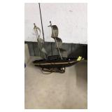 VNTG. MID CENTURY MODERN CERAMIC SAILBOAT LAMP