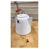 VNTG. WHITE ENAMELWARE COFFEE POT WITH HANDLE