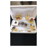 LIONS/LIONESS CLUB PINS