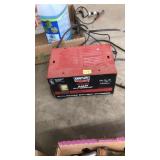 10/2 AMP BATTERY CHARGER