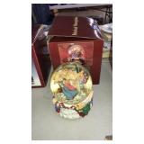 MUSICAL ANGEL SNOWGLOBE