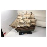 'CIRCA 1829 VICTORIA' MODEL SHIP DISPLAY