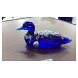 VNTG. FENTON COBALT BLUE HAND PAINTED DUCK