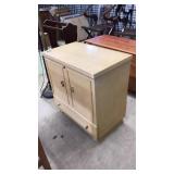 LOCKING UNDERDESK CABINET